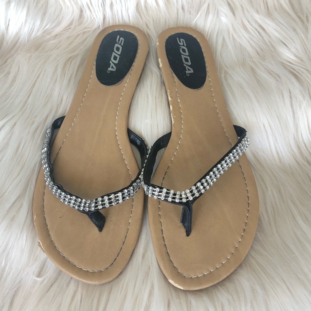 Soda Black Jeweled Sandals/ Flip Flops 🖤💎